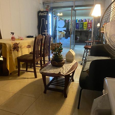 Sleep Break Hostel Sathon Bangkok Exterior foto